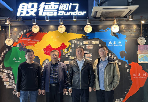 蘭州理工大學(xué)教授一行蒞臨般德閥門(mén)參觀指導(dǎo)